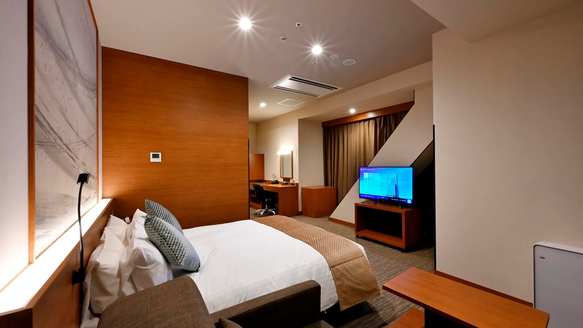 Oriental Suites Airport Osaka Rinku 泉佐野市