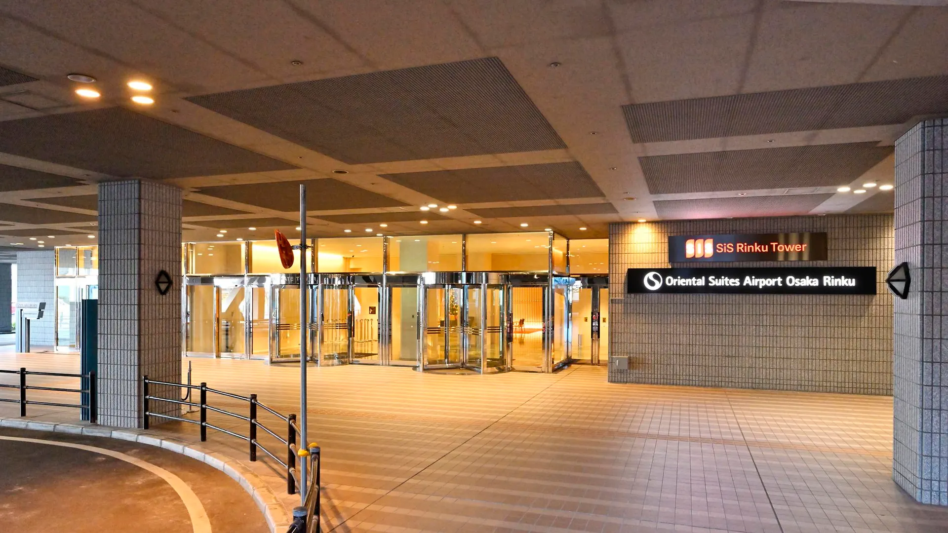 ホテル Oriental Suites Airport Osaka Rinku 泉佐野市